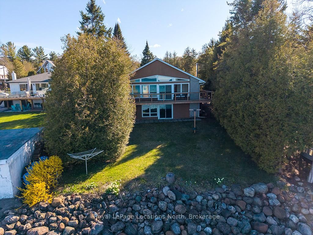 227 Sunset Boulevard • Blue Mountains, ON photo 1