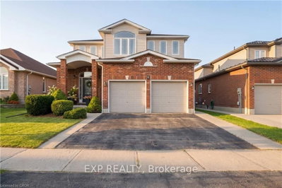 6 Country Clair Street