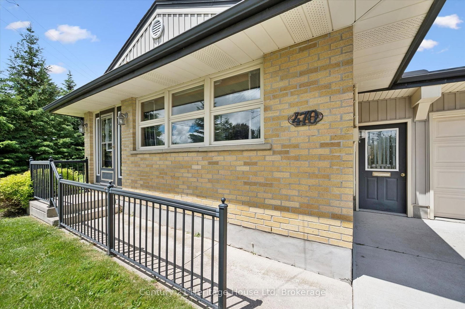 470 Cameron Street • Centre Wellington, ON photo 5