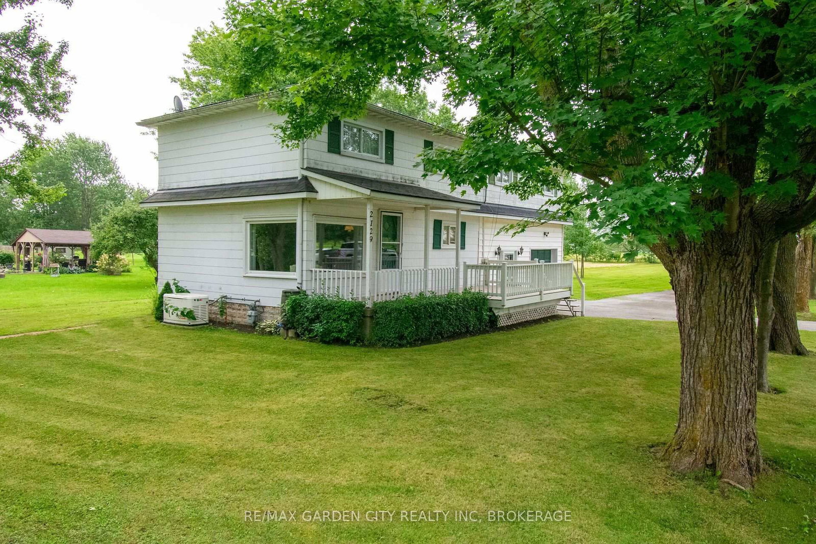 2129 SNIDER Road • Port Colborne, ON photo 3