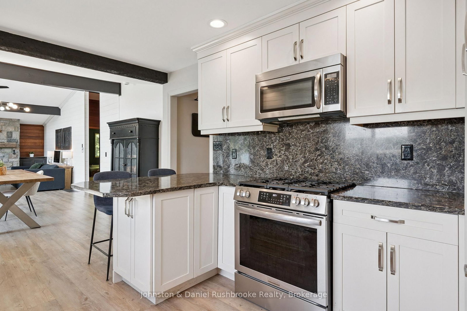 842 Emsdale Lake Road • Kearney, ON photo 10