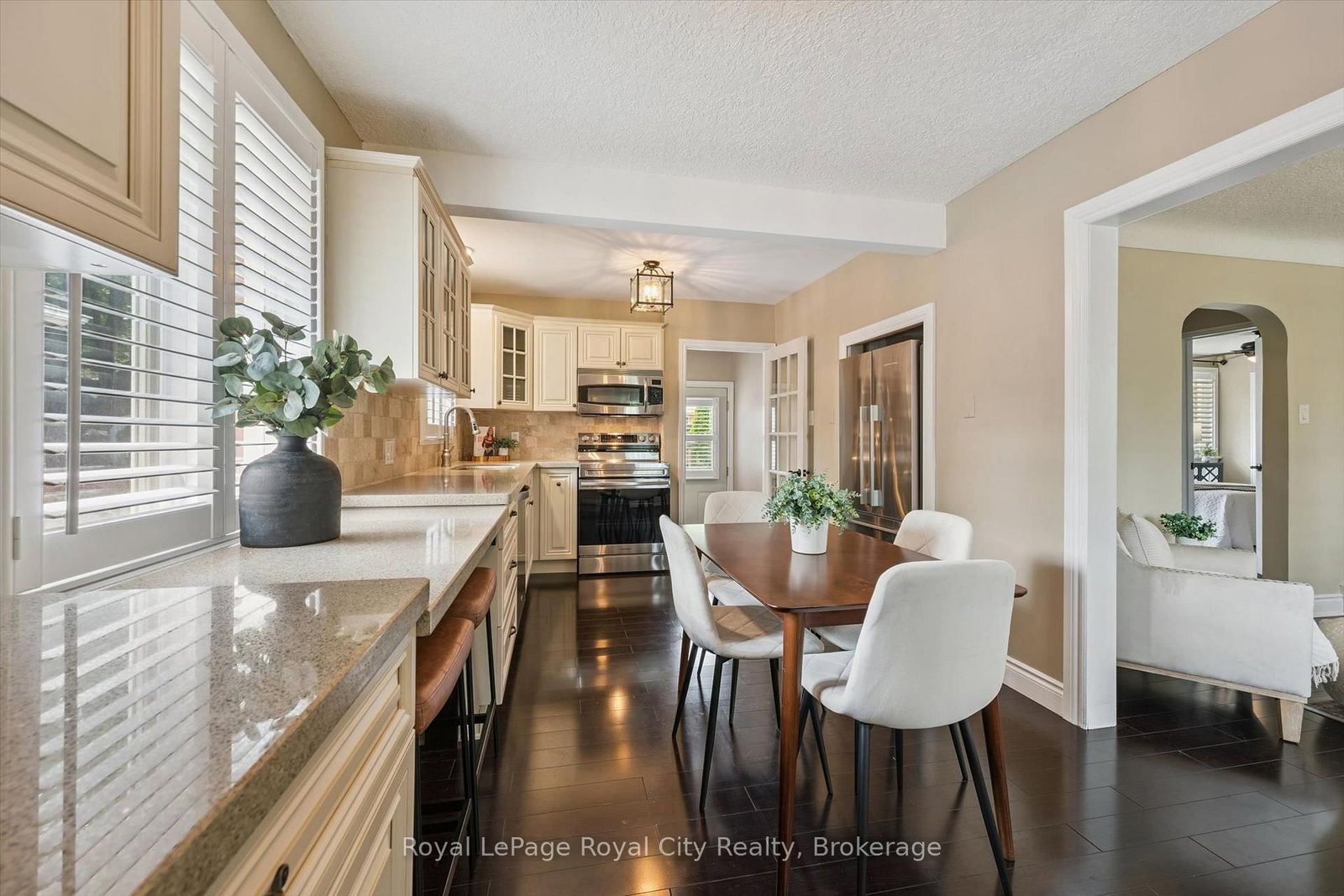 10 Sumac Place • Guelph, ON photo 10
