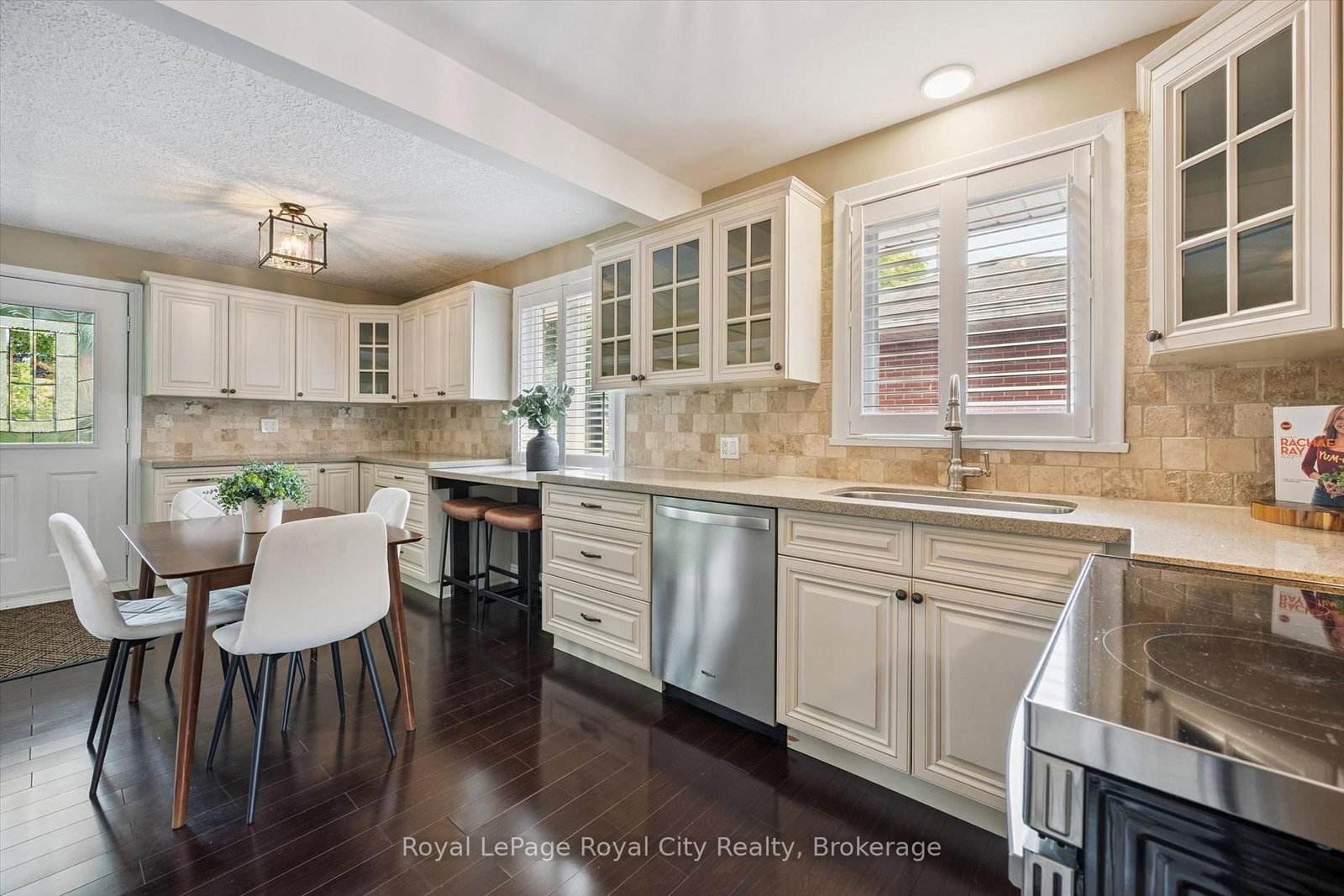10 Sumac Place • Guelph, ON photo 12