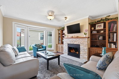 9 Basswood Road • Puslinch, ON photo 3