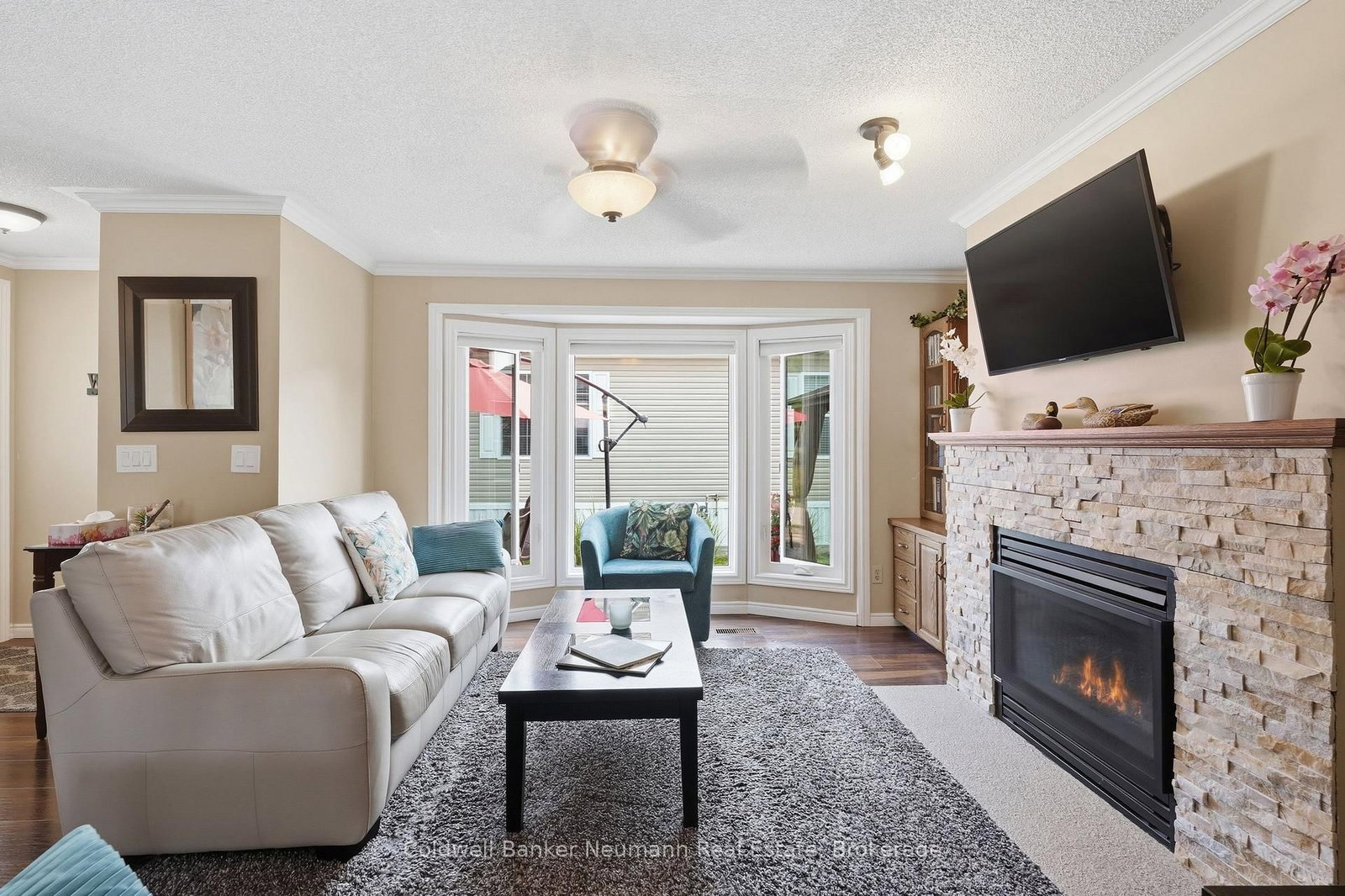 9 Basswood Road • Puslinch, ON photo 5