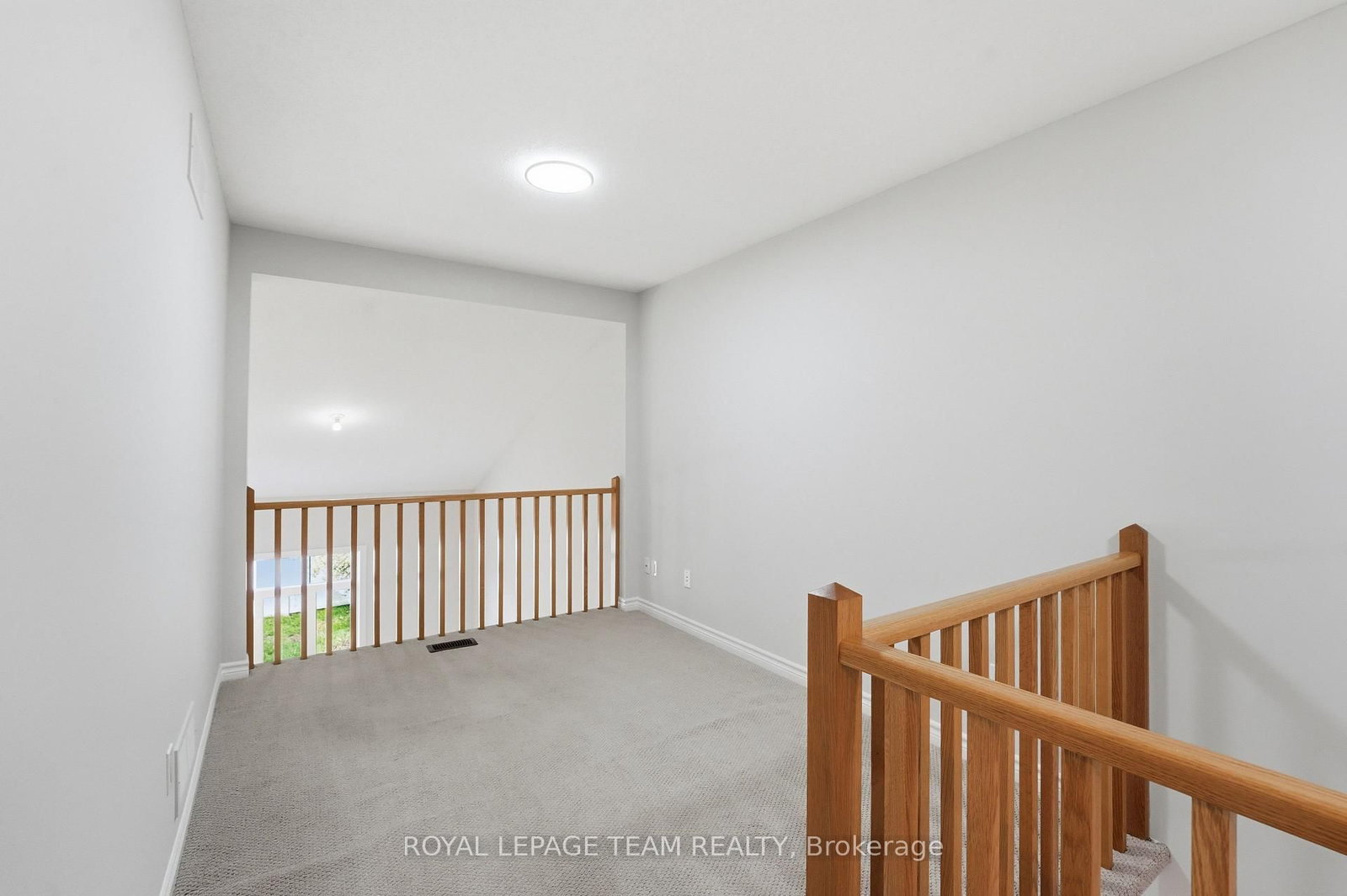 239 Tandalee Crescent • Ottawa, ON photo 29