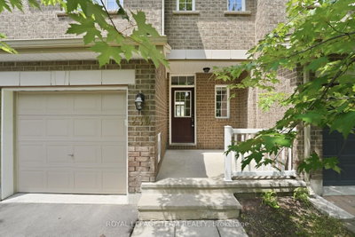 239 Tandalee Crescent • Ottawa, ON photo 3
