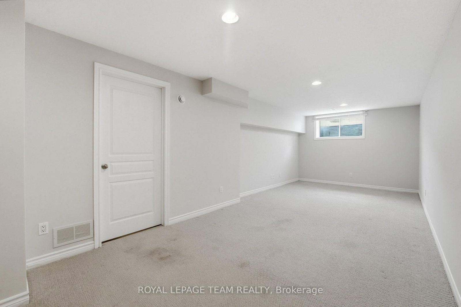 239 Tandalee Crescent • Ottawa, ON photo 32