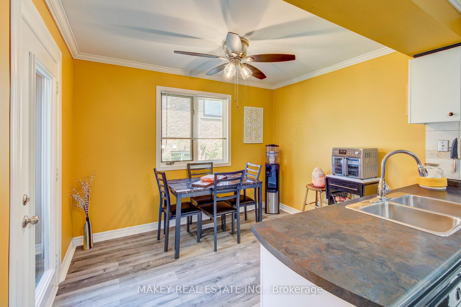 39 King Street • East Zorra-Tavistock, ON photo 11