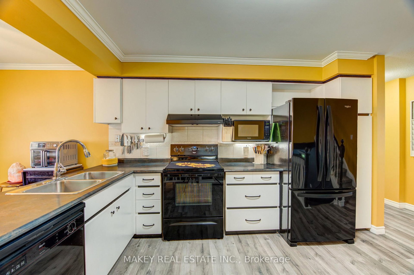 39 King Street • East Zorra-Tavistock, ON photo 14
