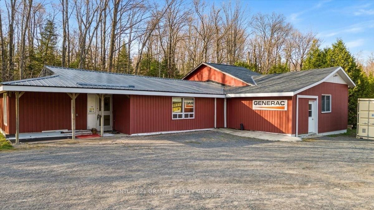 6859 Hwy 620 Highway • Coe Hill, ON photo 39
