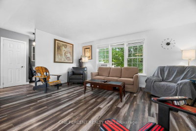 10 Magnolia Street • Highlands East, ON photo 8