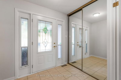 1657 Bottriell Way • Orleans, ON photo 3