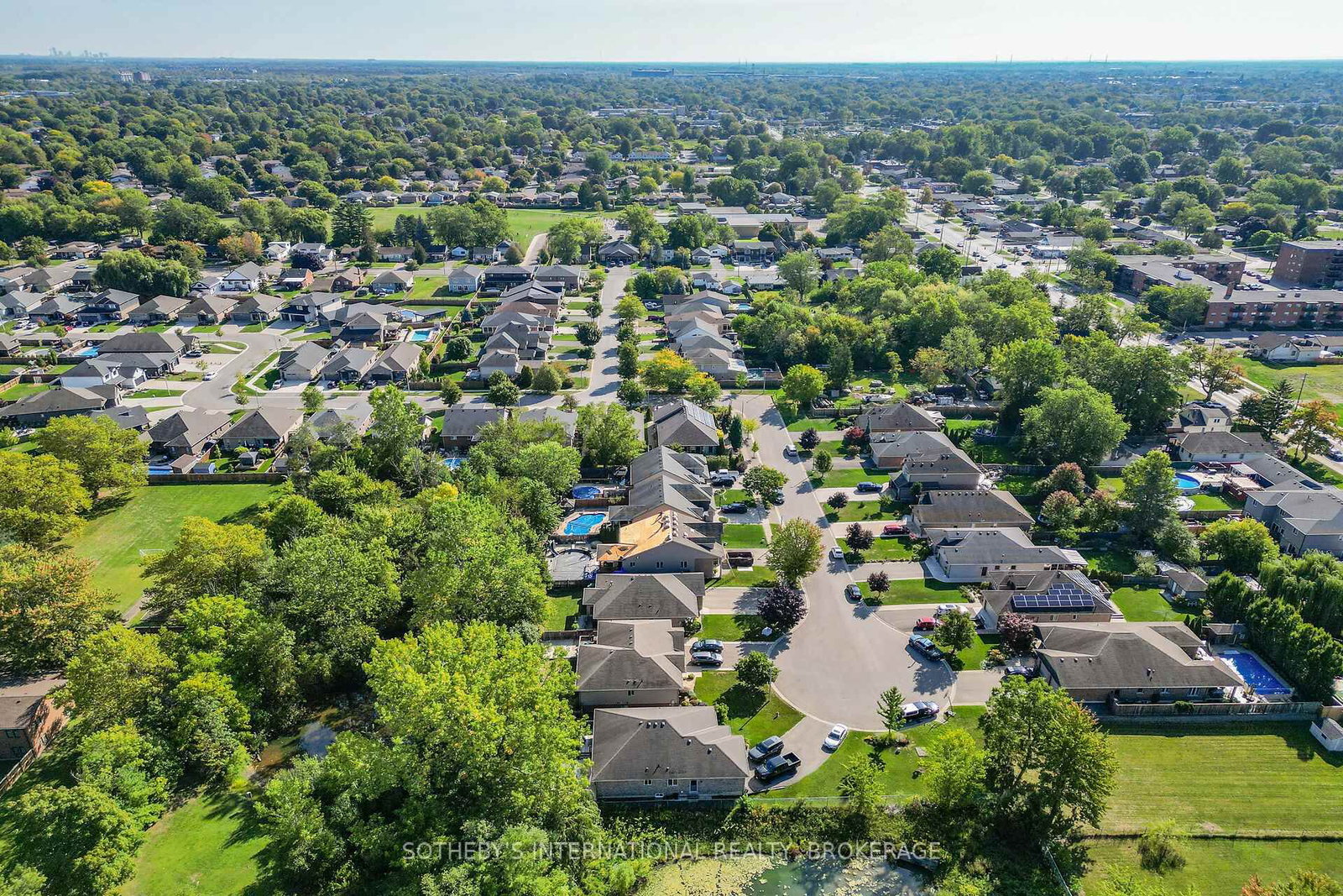 64 Mason Court • Welland, ON photo 40