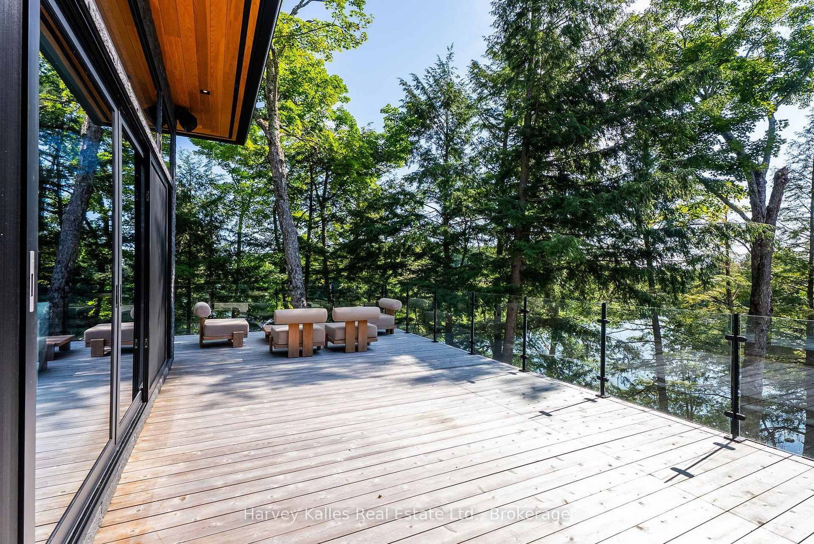1013 Halls Road • #2 • Muskoka Lakes, ON photo 19