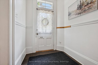 129 Suffolk Street W • Guelph, ON photo 8