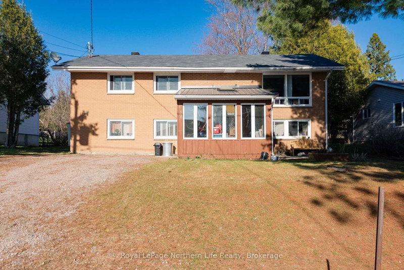 500 Valley View Drive N