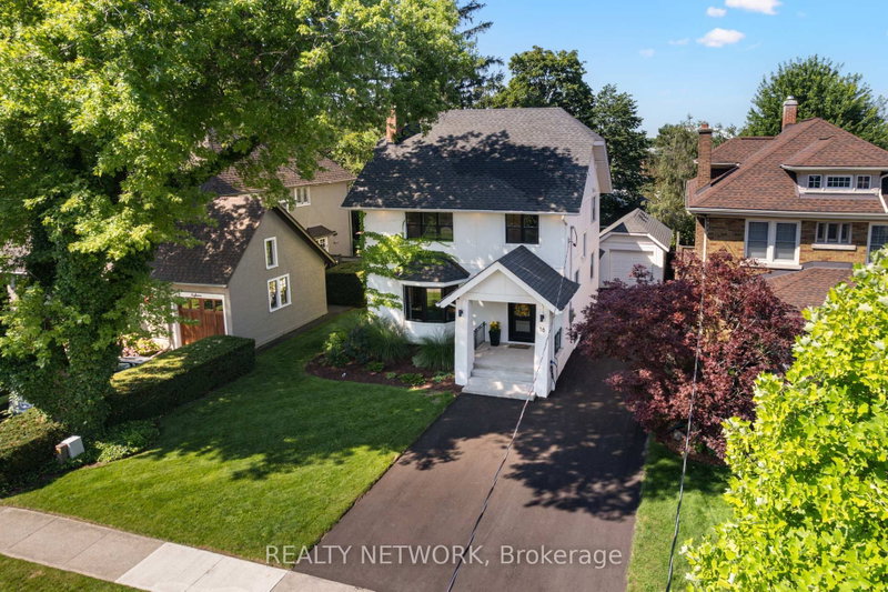 16 South Drive