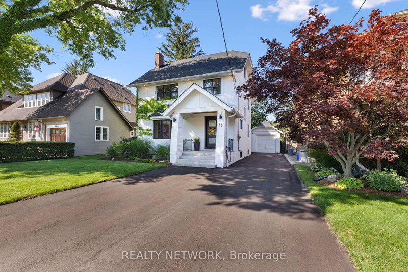 16 South Drive