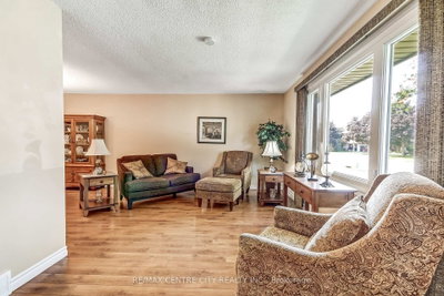 153 Highview Drive • St. Thomas, ON photo 4