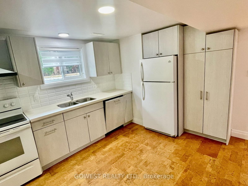 Lower - 42 Briarwood Crescent