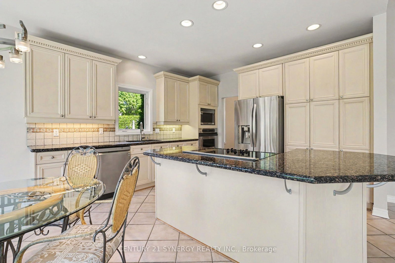 17 Warnock Court • Ottawa, ON photo 16