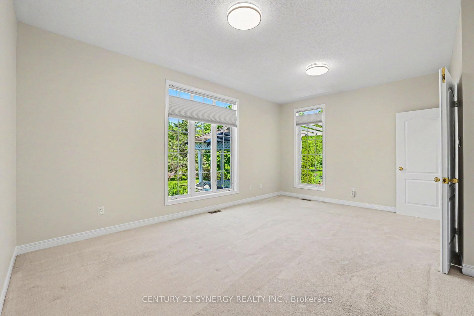 17 Warnock Court • Ottawa, ON photo 27