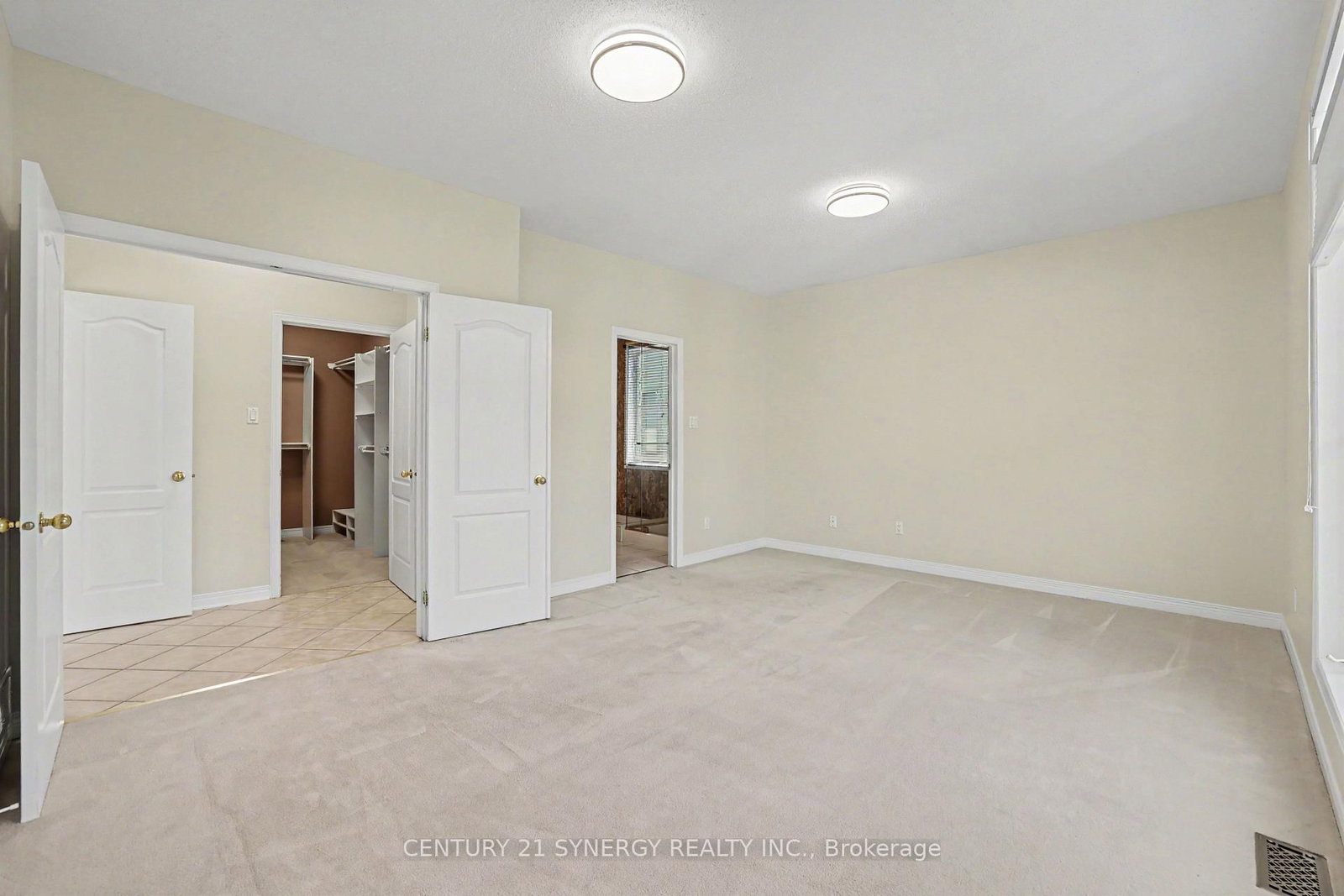 17 Warnock Court • Ottawa, ON photo 28