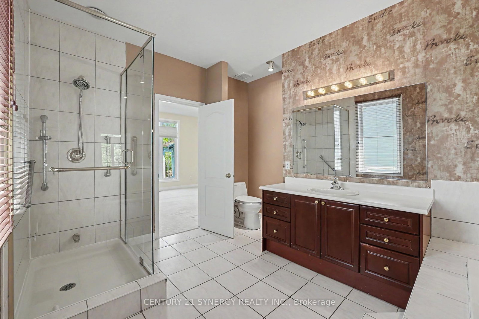 17 Warnock Court • Ottawa, ON photo 30