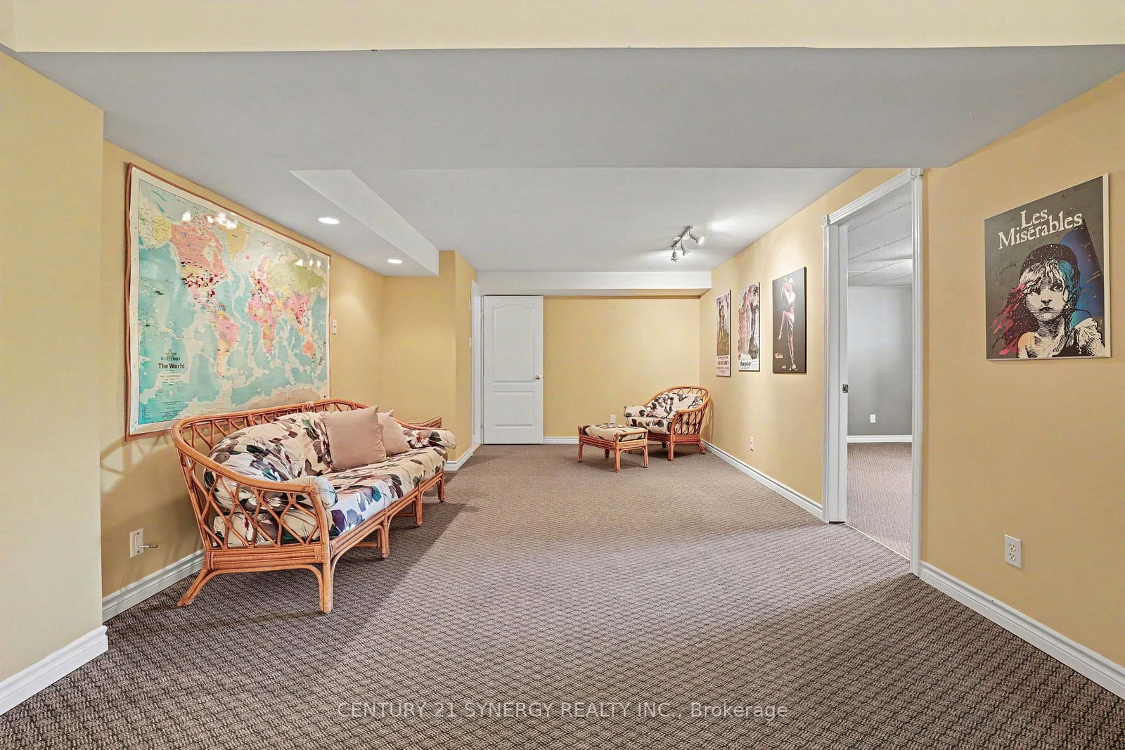 17 Warnock Court • Ottawa, ON photo 37