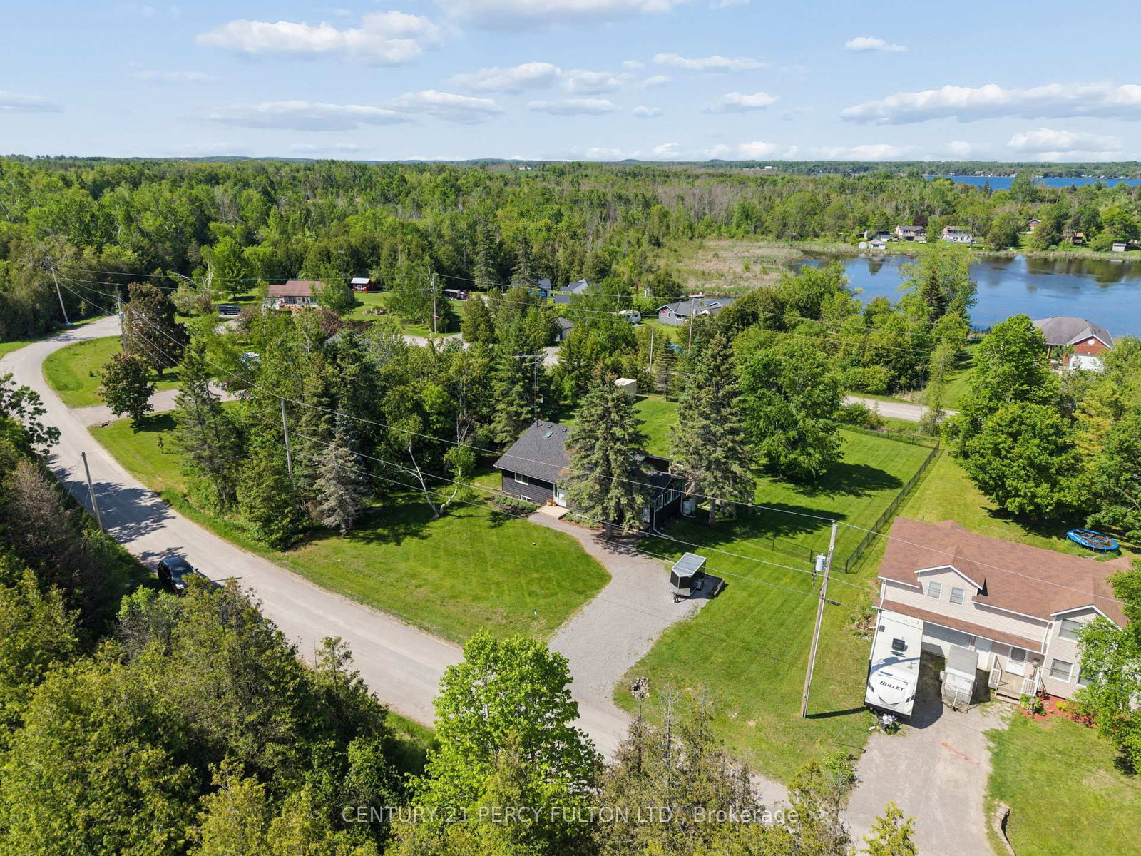 1935 Pratt's Marina Road • Selwyn, ON photo 36