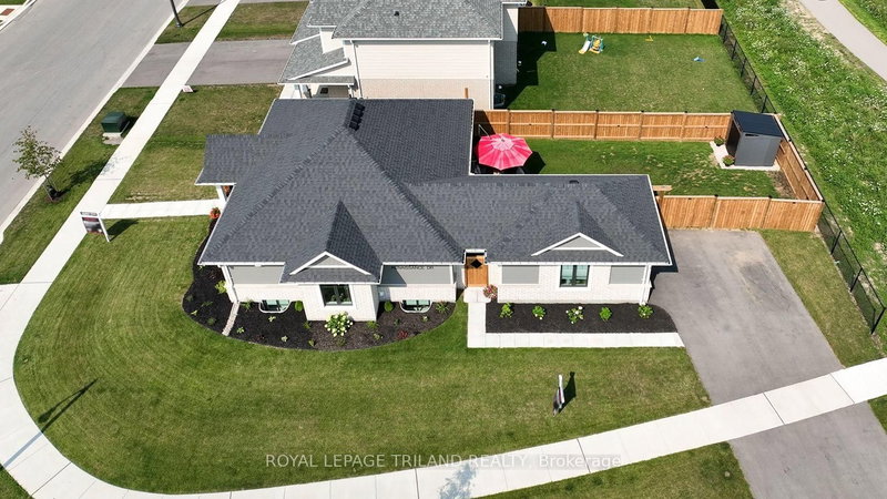 138 RENAISSANCE Drive
