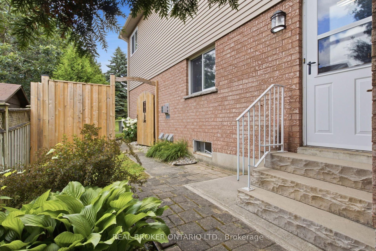 196 Harwood Road • Cambridge, ON photo 39