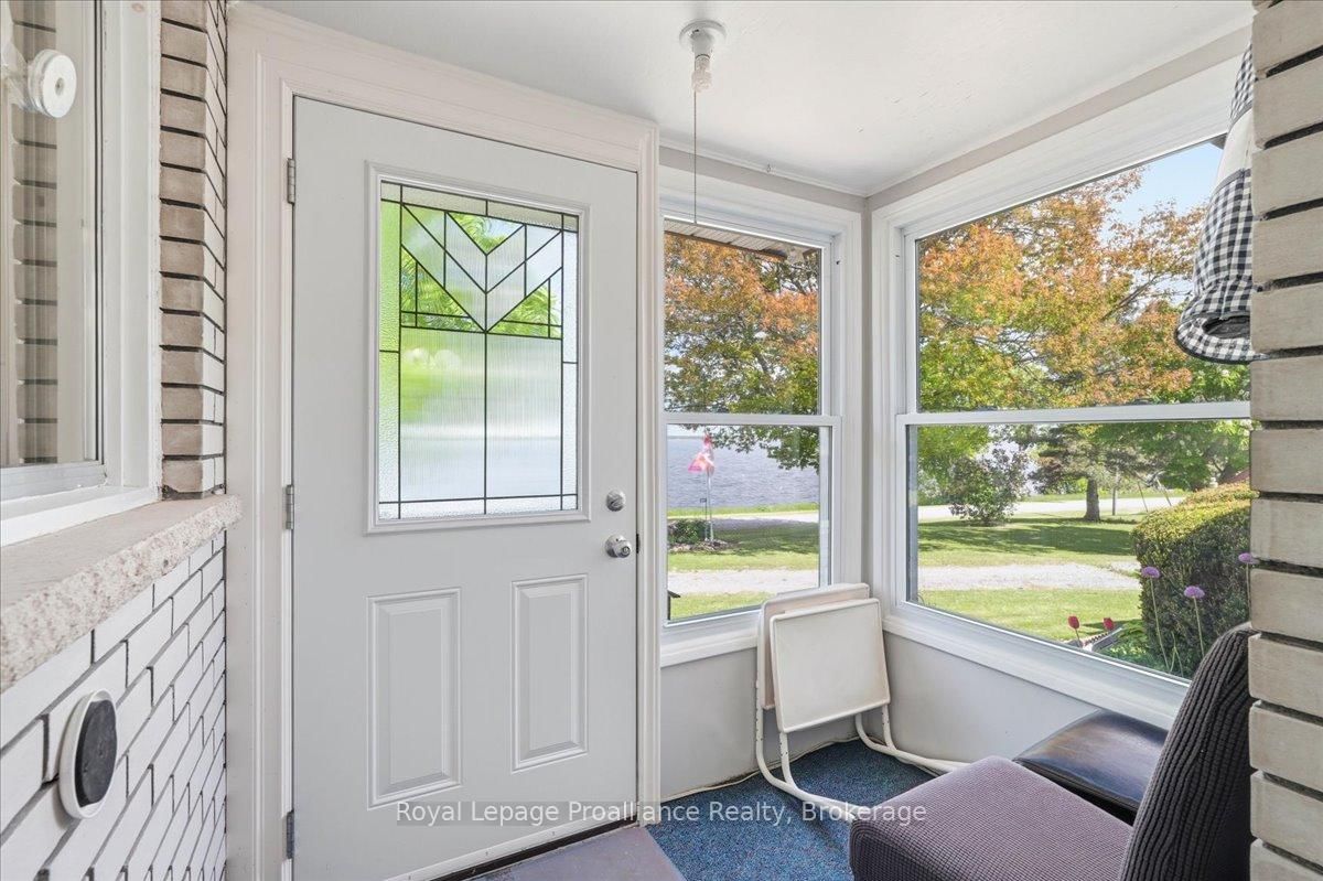 906 N Big Island Road • Prince Edward County, ON photo 10