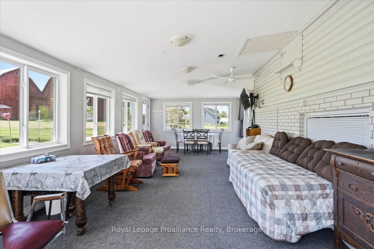 906 N Big Island Road • Prince Edward County, ON photo 23