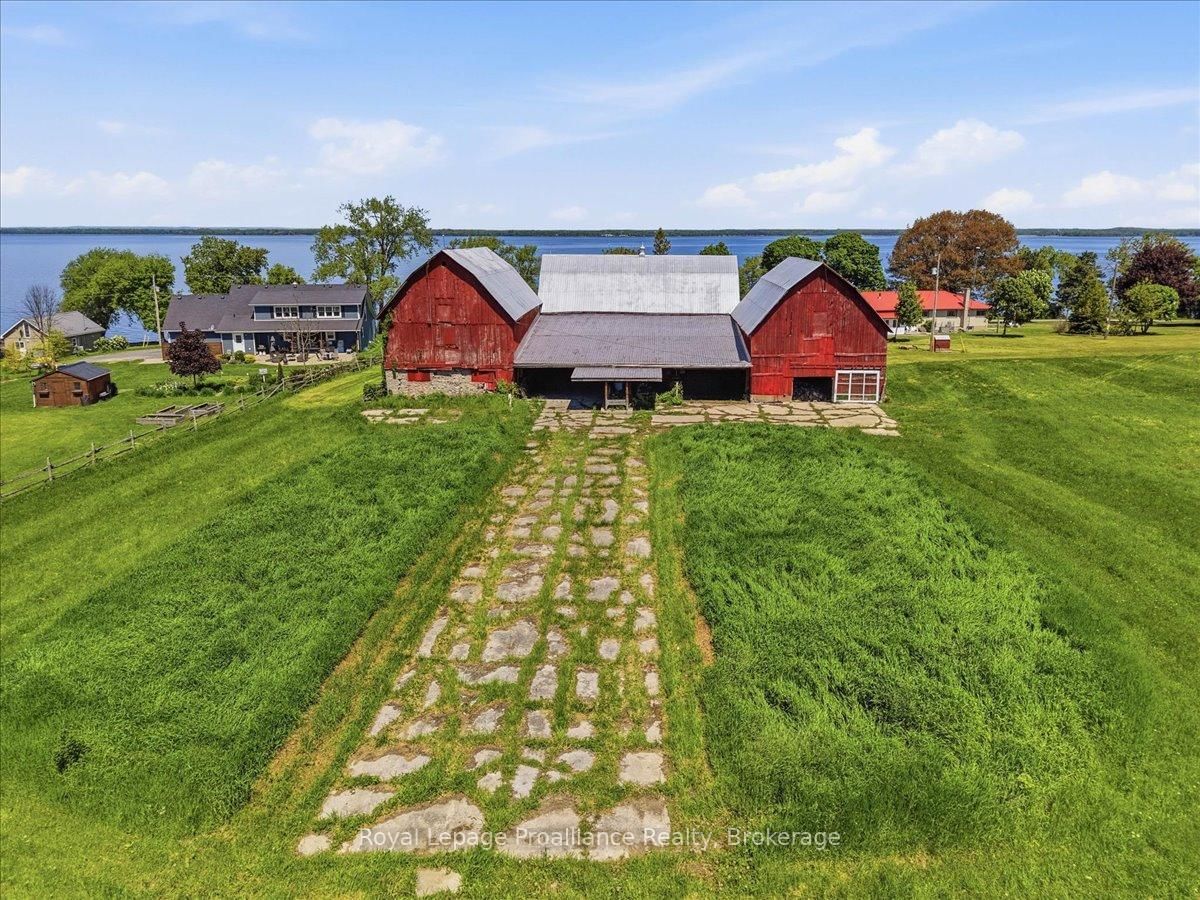 906 N Big Island Road • Prince Edward County, ON photo 34