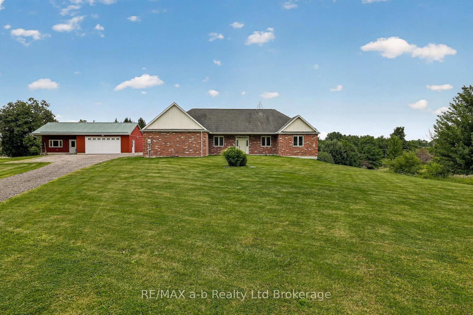 8827 Prince Street • Dutton/Dunwich, ON photo 39
