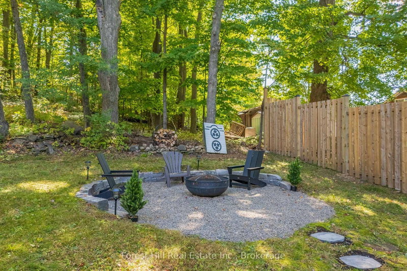 1 Maplecrest Court