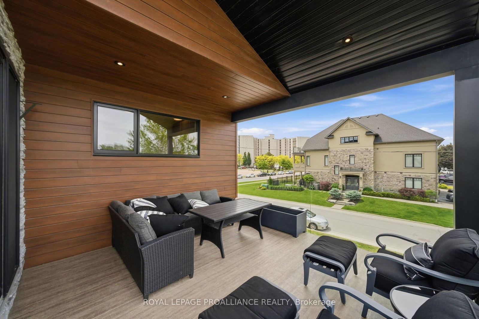 23 South Church Street • Belleville, ON photo 36