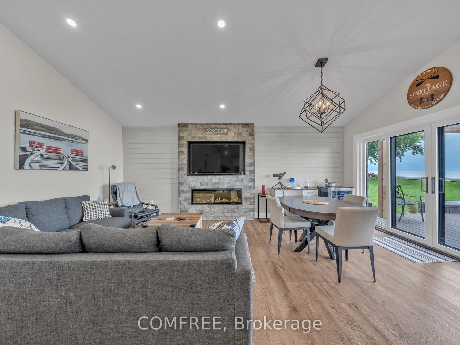 Listing Image 9