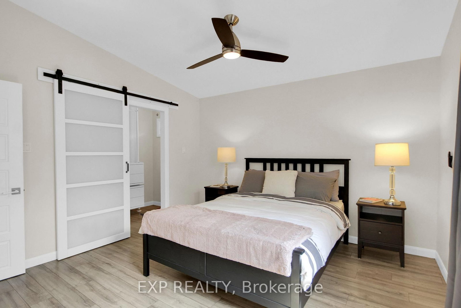 1447 Maxime Street • Ottawa, ON photo 13