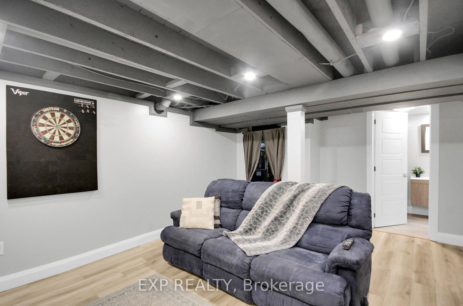 1447 Maxime Street • Ottawa, ON photo 16