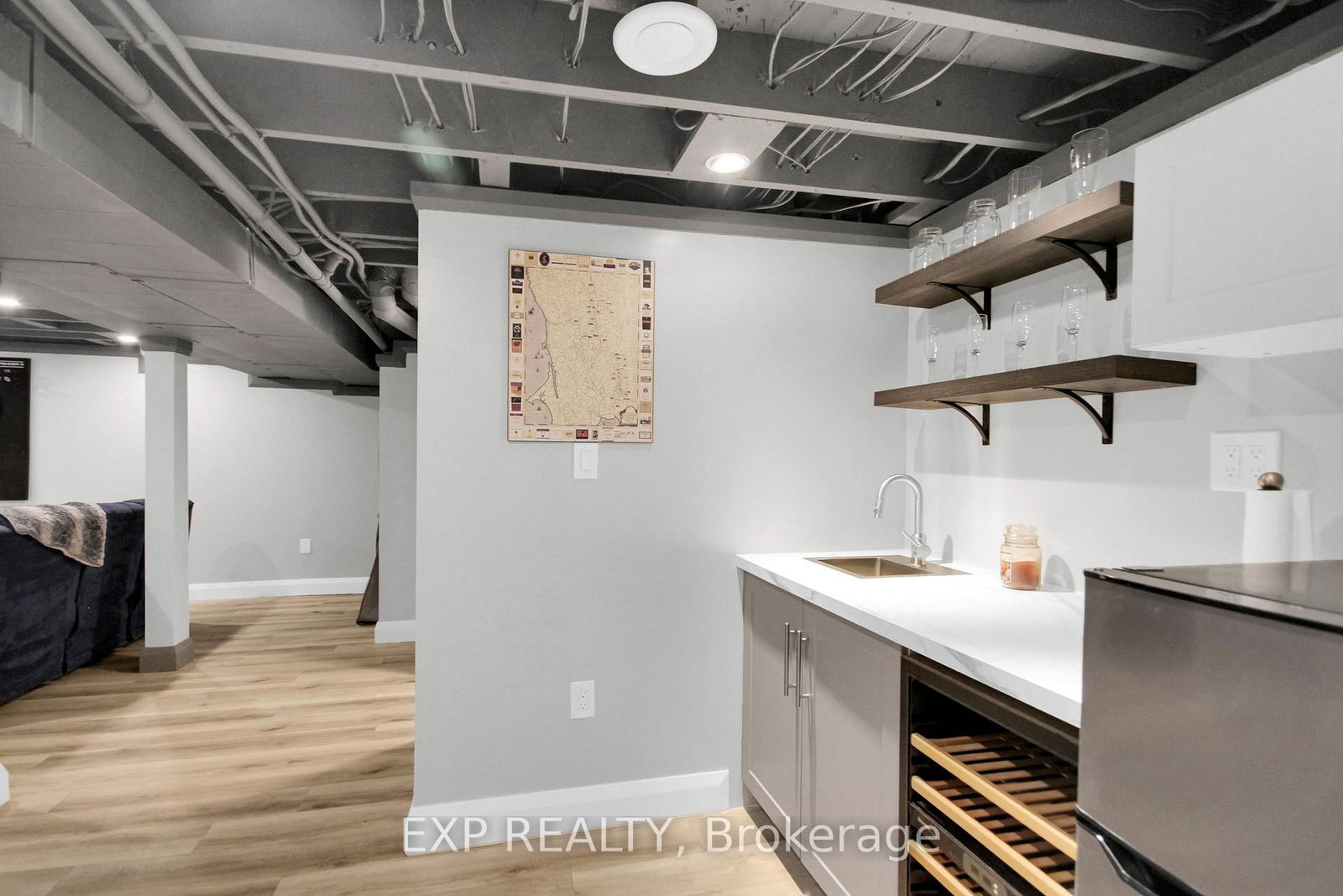 1447 Maxime Street • Ottawa, ON photo 18