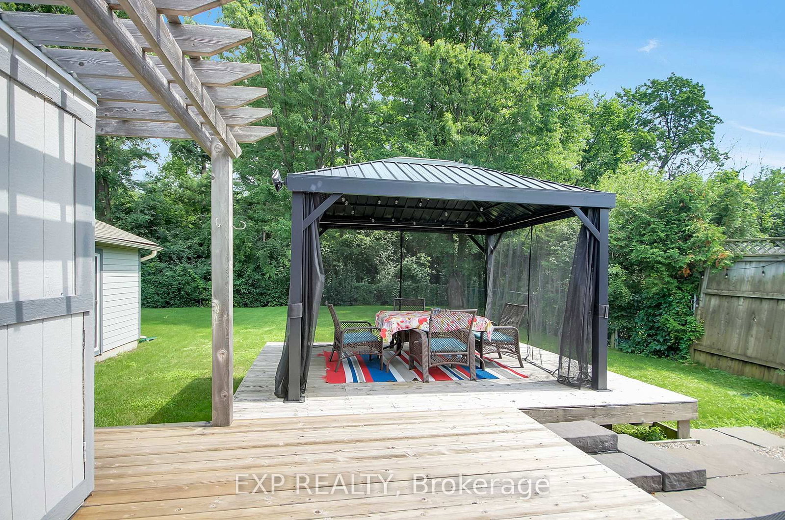 1447 Maxime Street • Ottawa, ON photo 21