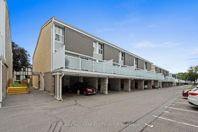 Townhouse for sale at 64-3415 Uplands Drive, Ottawa, Ontario, K1V 9N4 - Hunt Club - MLS: X13675974