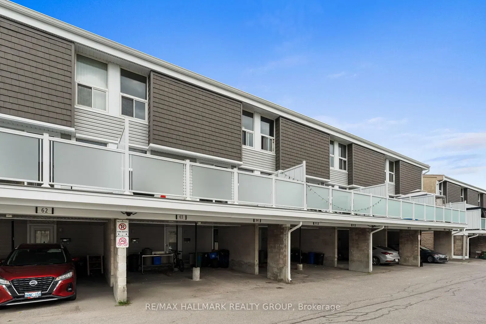 64 - 3415 Uplands Drive, Ottawa, ON — photo 2