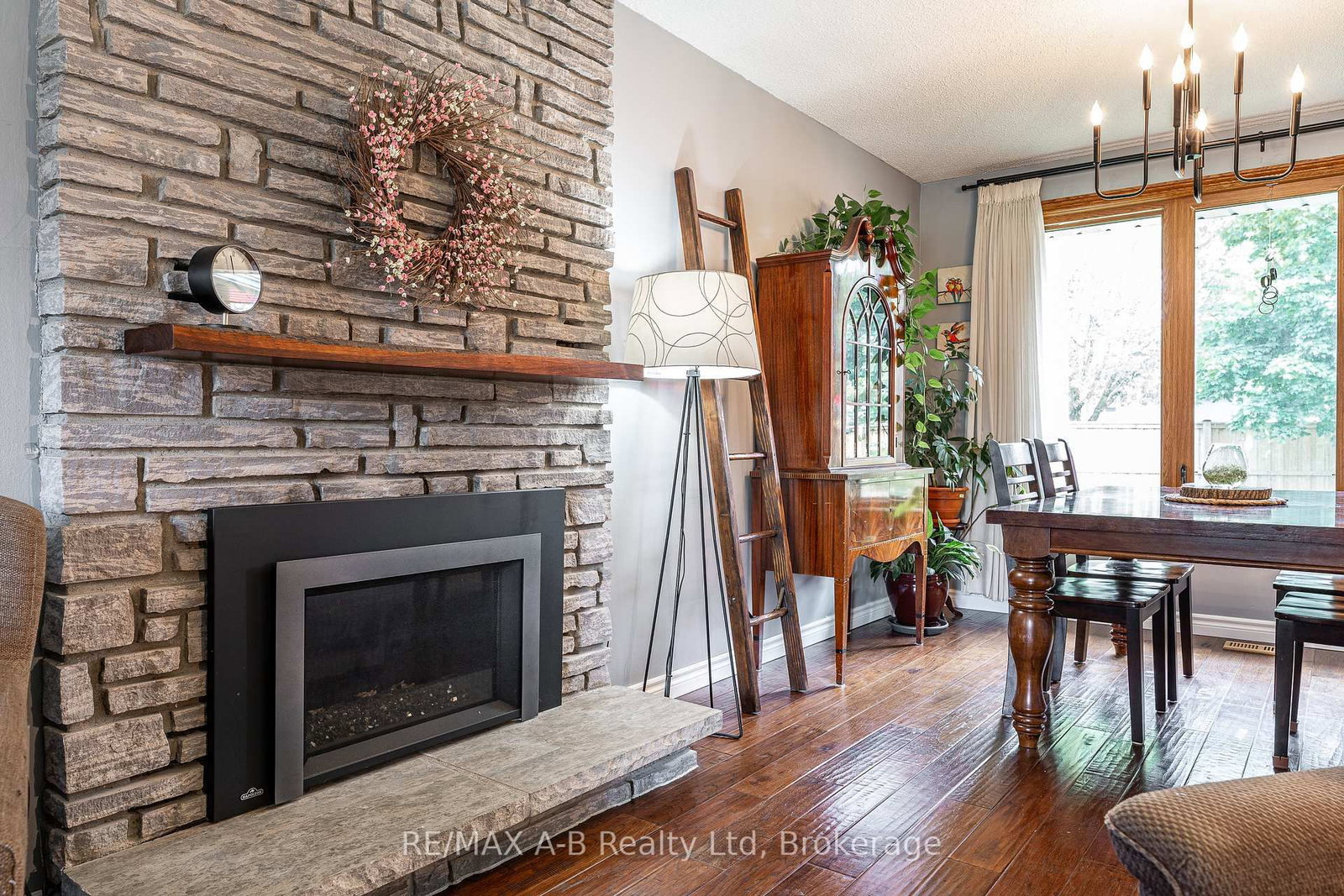 45 Magwood Court • Stratford, ON photo 6