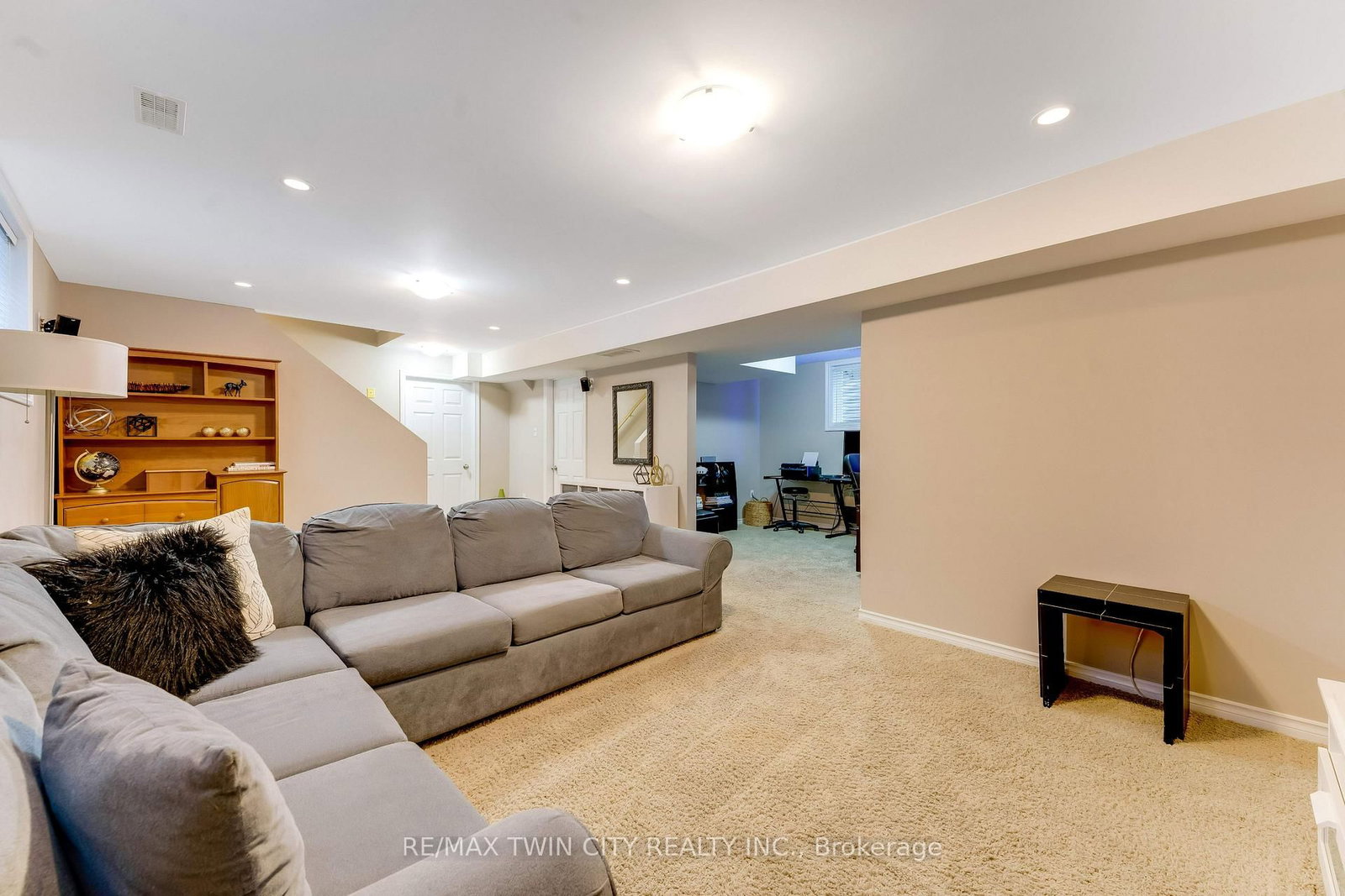 143 Riehm Street • Kitchener, ON photo 30