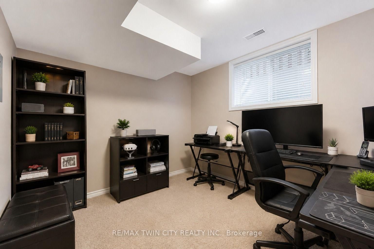 143 Riehm Street • Kitchener, ON photo 32