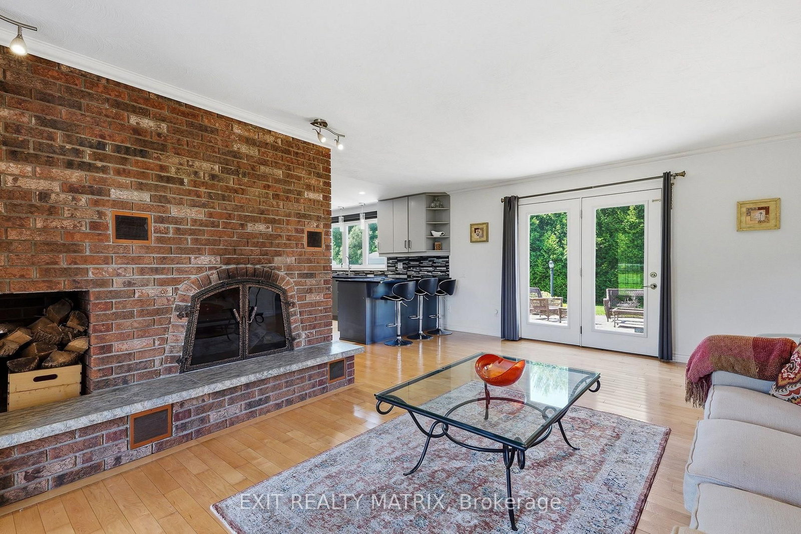 1196 400 Route • Russell, ON photo 16